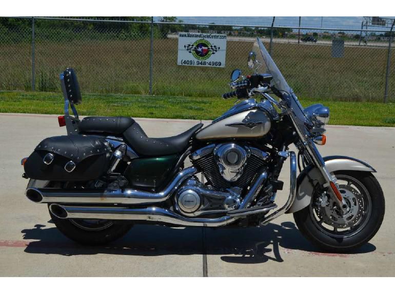 2009 kawasaki vulcan 1700 classic lt  cruiser 