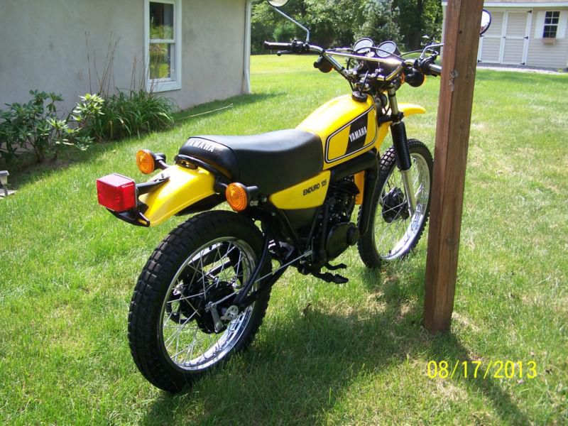 Yamaha dt 125  1978  vintage historic arhma  suzuki ts  mx nj enduro