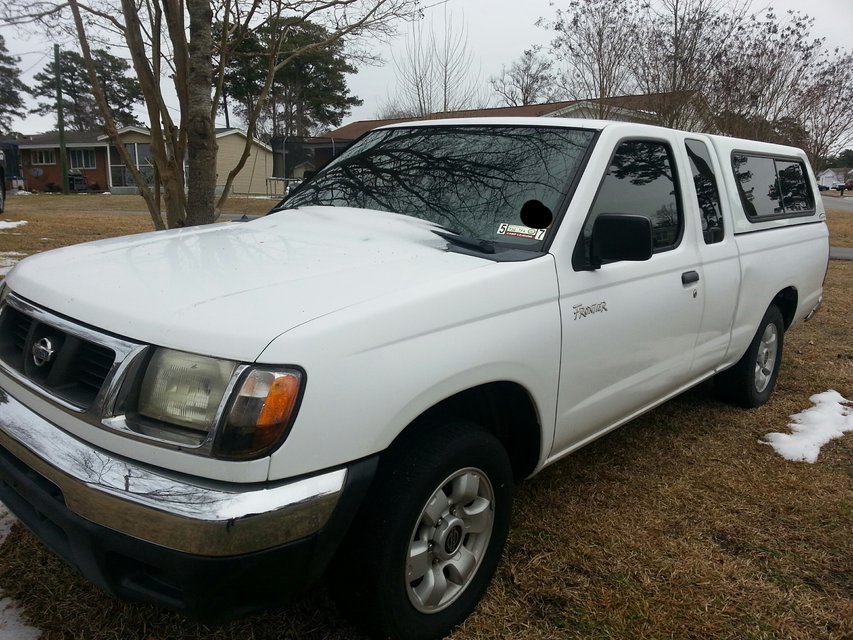 2000 Nissan frontier camper shell