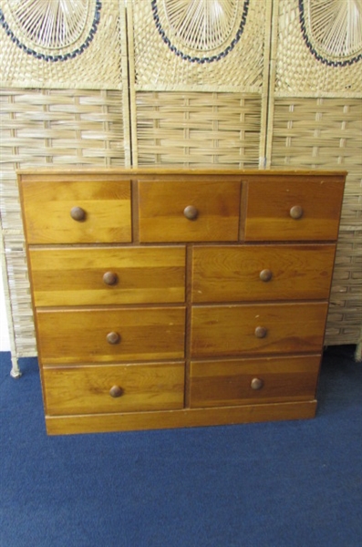 SMALL WOOD DRESSER