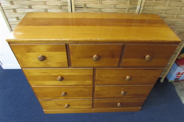 SMALL WOOD DRESSER