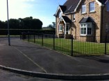 Metal-Garden-Railings-Black