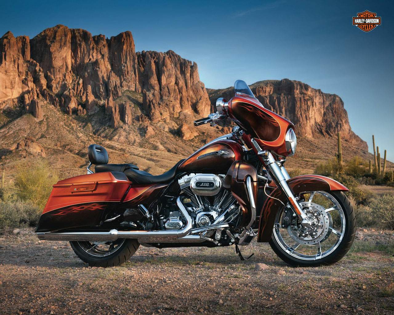 Мотоцикл Harley Davidson FLHX Street Glide CVO 2012