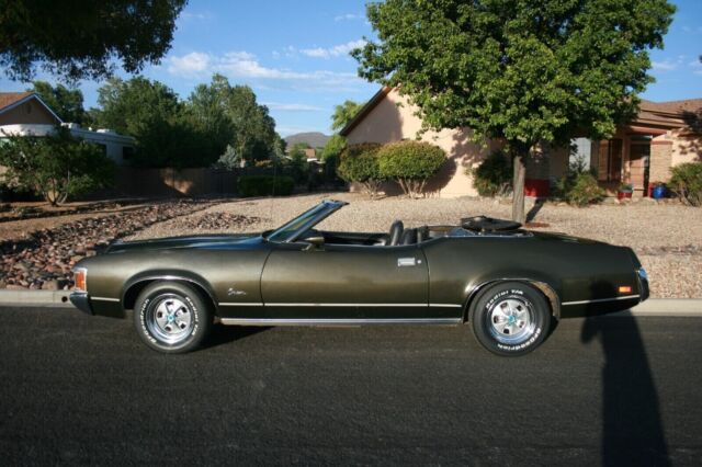 1971 Mercury Cougar (Green/Black)