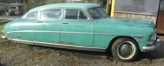 1952 Hudson Hornet (Red/Brown)