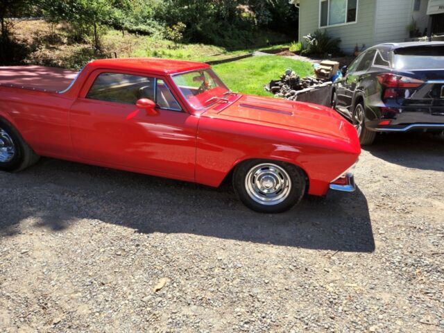 1966 Chevrolet El Camino (Red/Tan)