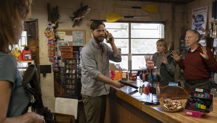 THE HUNT (2020) Ike Barinholtz, Amy Madigan, Reed Birney