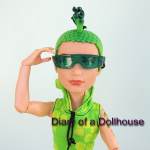 Monster High Scaris Deuce Gorgon Visits The Dollhouse