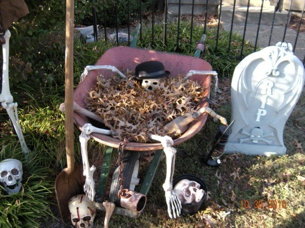 last mintue halloween diy outdoor decor