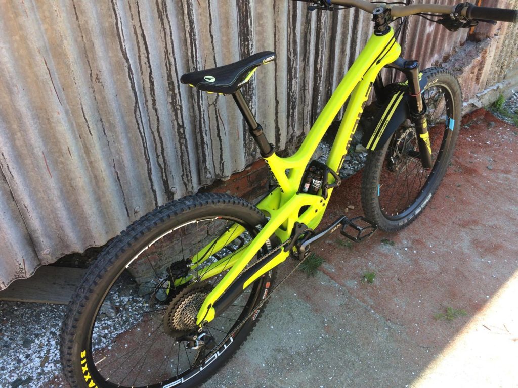 custom Evil Insurgent mountain bike build.