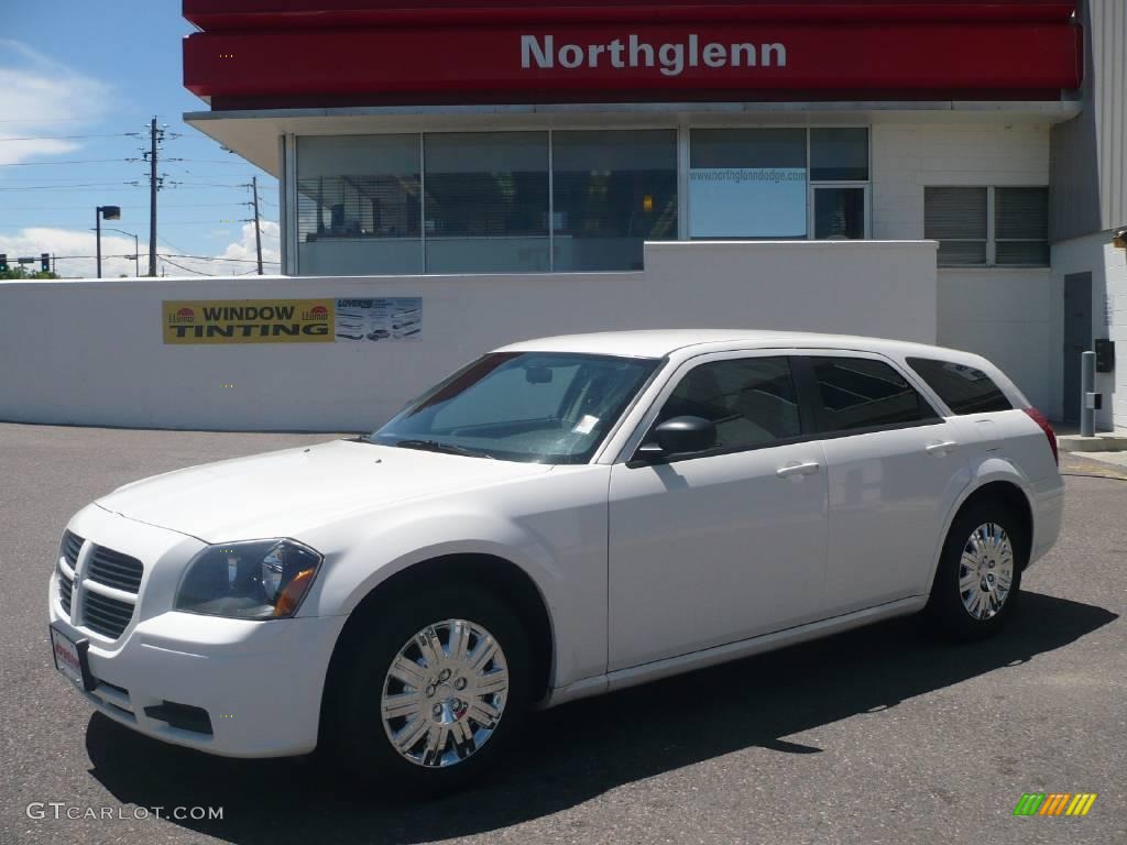 Stone White Dodge Magnum