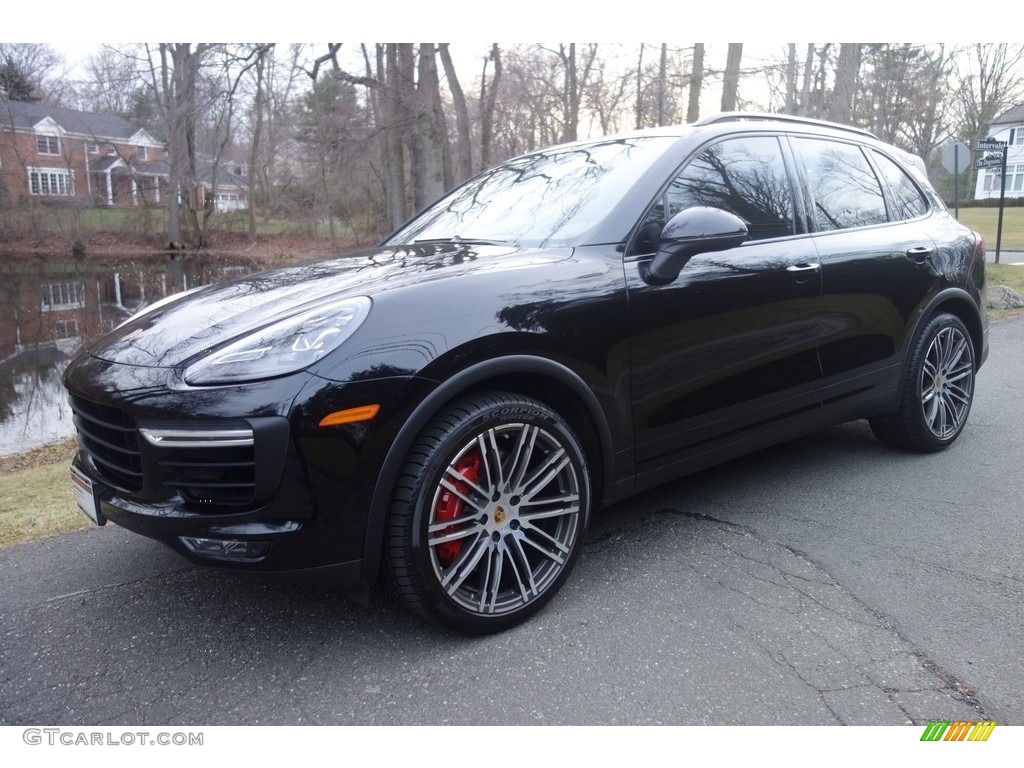 Jet Black Metallic Porsche Cayenne