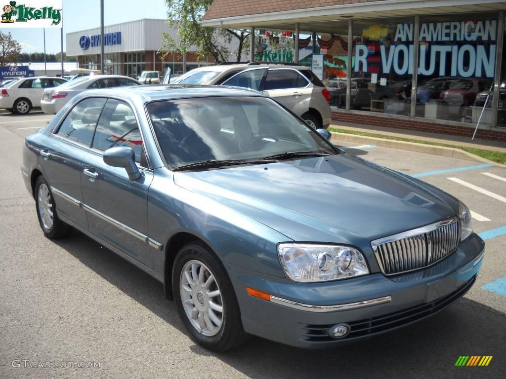 Celadon Green Metallic Hyundai XG350