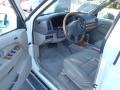 2001 Infiniti QX4 4x4 interior