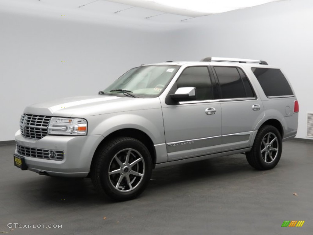 Ingot Silver Metallic Lincoln Navigator