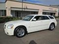 2005 Cool Vanilla White Dodge Magnum R/T #87790115