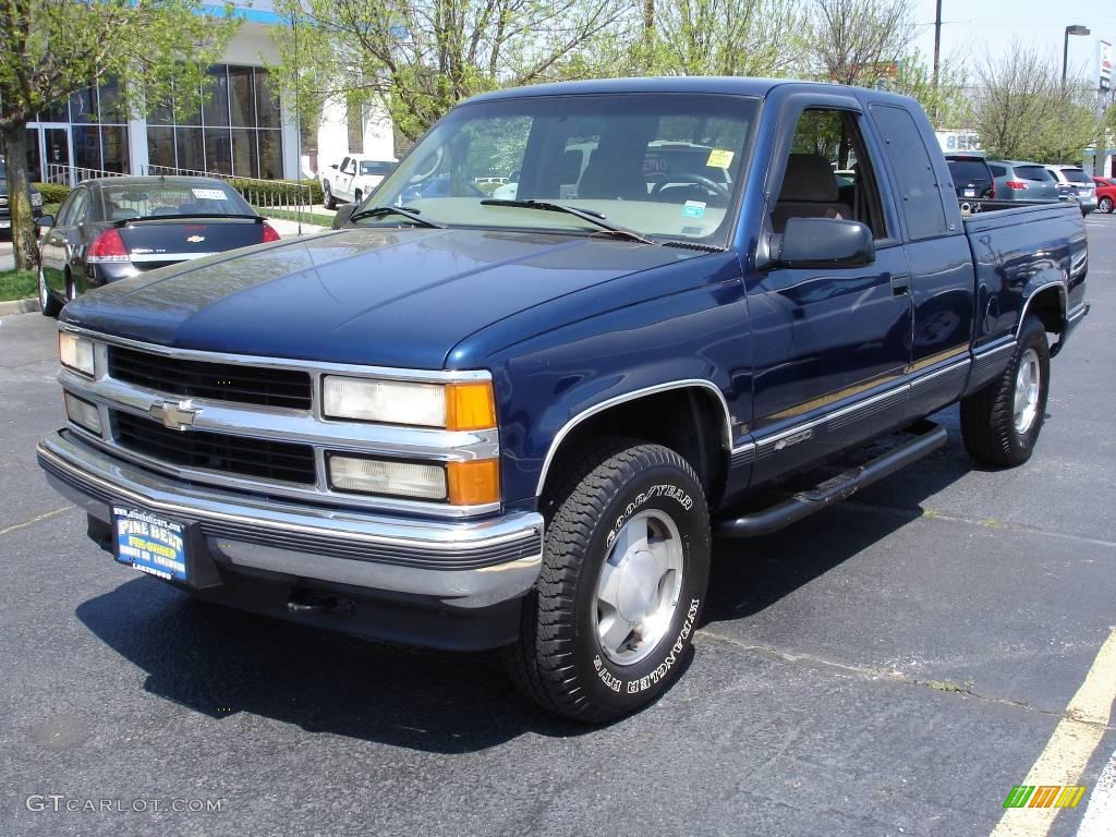 Indigo Blue Metallic Chevrolet Silverado 1500