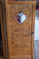 The cabin is used a lot by fishermen - and they have drawn their catches on the doors for years - impressive!