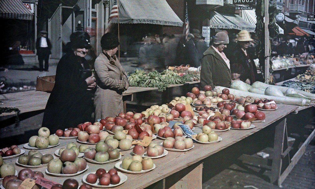 Autochromes – First Color Photographs (1920s)