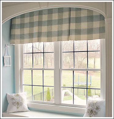 Window treatment ideas from Jenniferdecorates.com