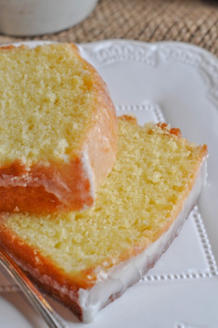 Meyer Lemon Sour Cream Pound Cake