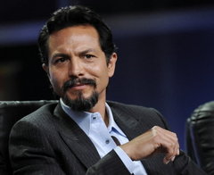 benjaminbratt.X00228_9.jpg