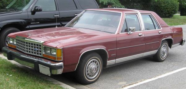 1980 Ford Crown Victoria