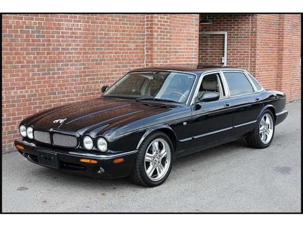 1998 Jaguar XJR