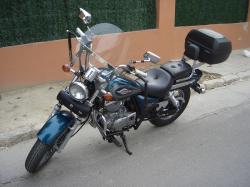 Suzuki GZ250 Marauder 2001 #13