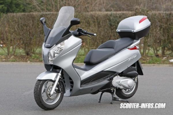 Honda S-Wing 125 C-ABS