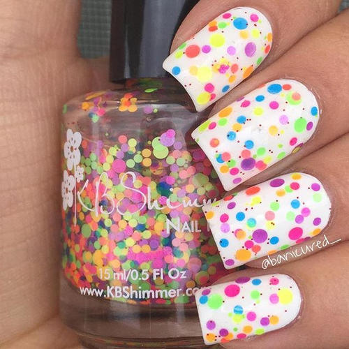 confetti-easter-nails