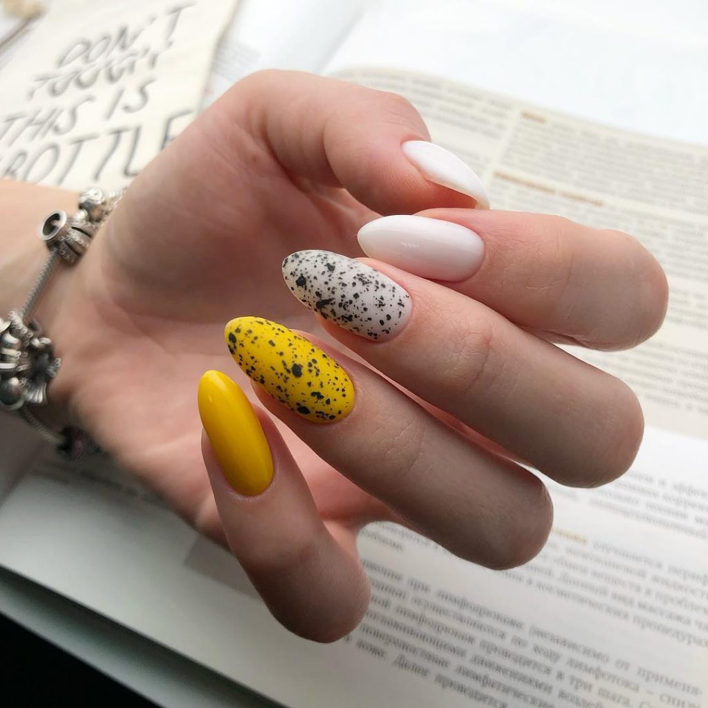 quail-eggs-nails