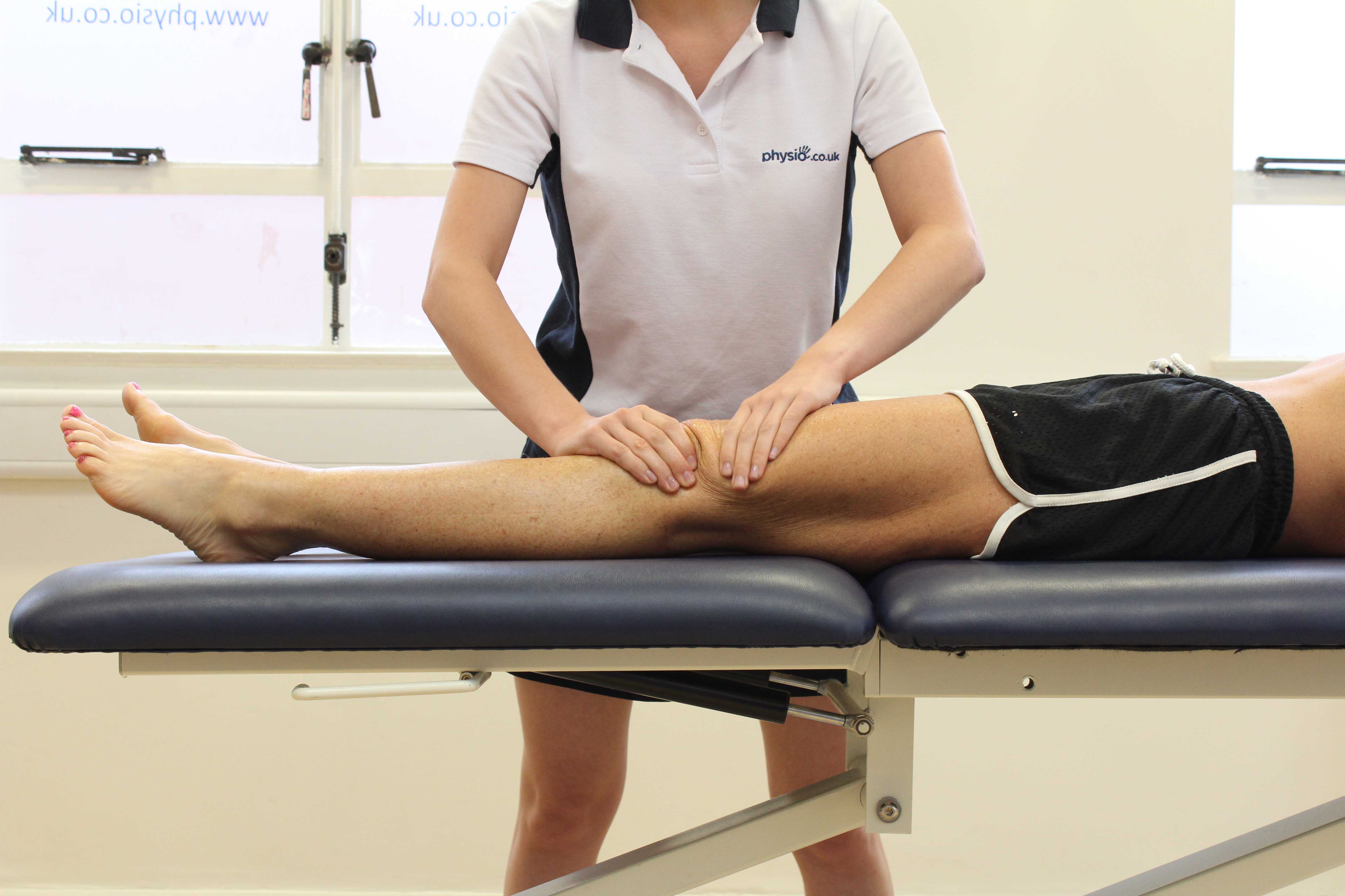 Patella mobilisations performed by MSK Physiotherapist