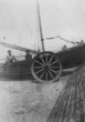 2.081 - Bray Dunes ( Nord ) Bateau de Pêche sur une plage