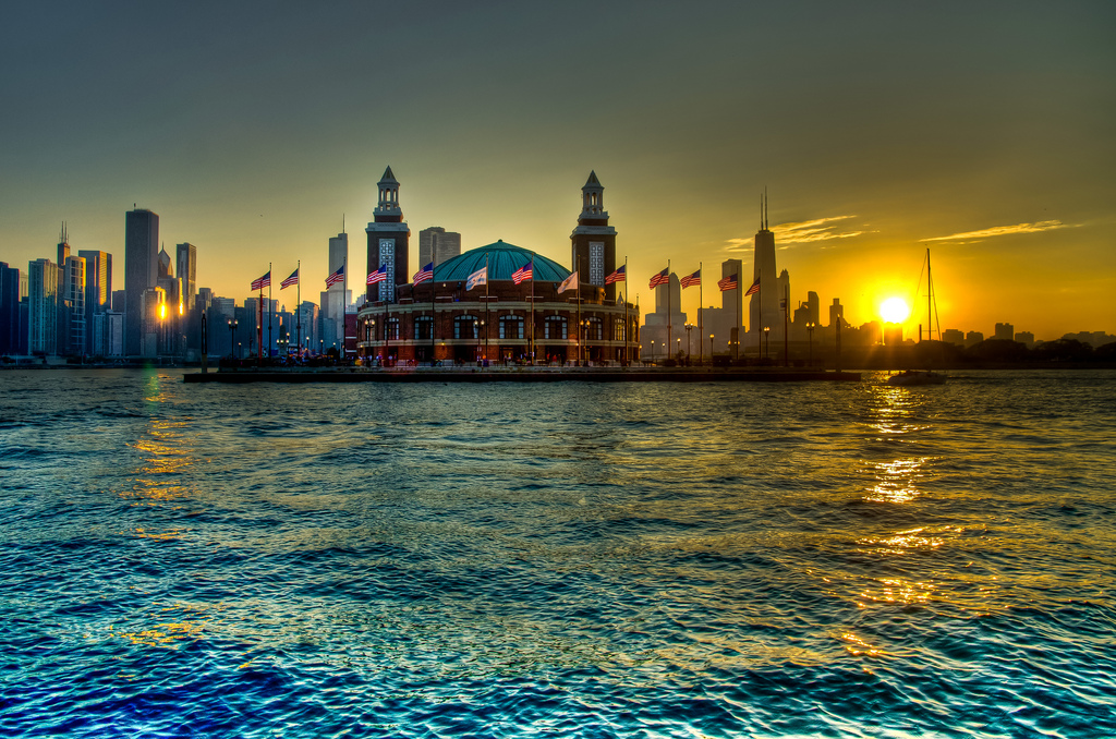 Navy-Pier-near-Lake-Michigan-Illinois-USA.jpg