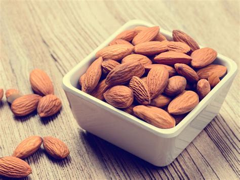 Almonds Recipe and Nutrition - Eat This Much