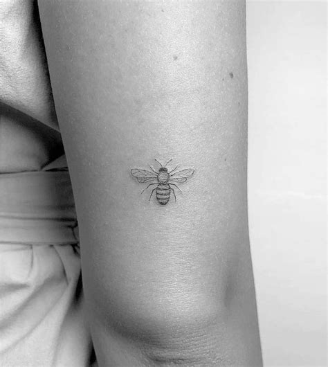 Pin on thigh tattoo in 2020 | Bee tattoo, Honey bee tattoo, Small tattoos