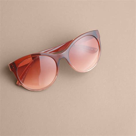 Check Detail Round Frame Sunglasses in Rose - Women | Burberry United ...