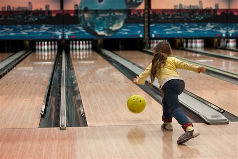 Get Ready to Strike! Bowling Tips for Beginners - WELCOME TO Jay Lanes