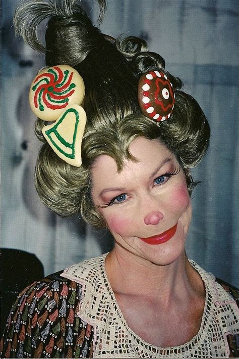 A "WHO" The Grinch | Whoville costumes, Grinch costumes, Whoville christmas