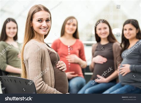 Group Of Pregnant Women Images: Browse 10,965 Stock Photos & Vectors ...