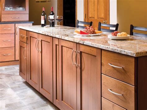 Difference Between Shaker And Mission Style Cabinets | www ...