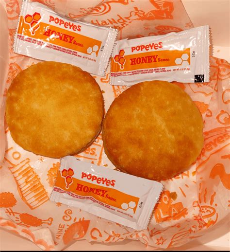 I don't understand the hate for Popeyes Biscuits : r/Popeyes