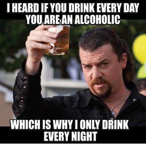 23 Hilarious Drinking Memes For Anyone Who Has A Borderline Drinking ...