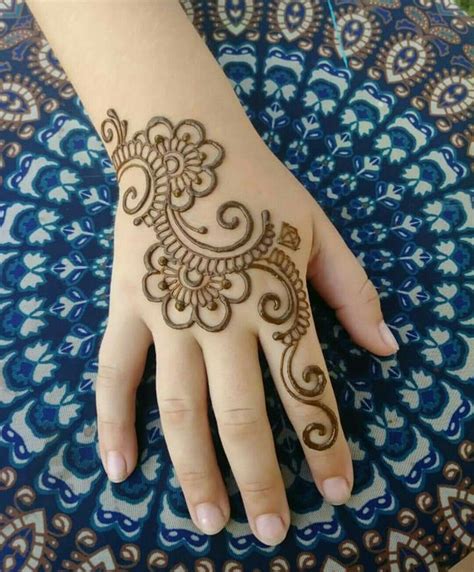 Pin by Dipti Mayee Devi on Mehndi designs | Henna tattoo designs simple ...