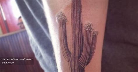 Details 72+ saguaro flower tattoo best - in.cdgdbentre