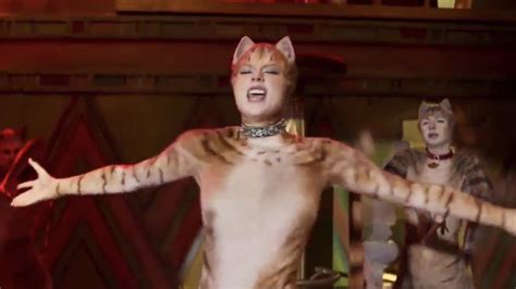 Taylor in the new Cats trailer | Taylor swift cat, Cat movie, Cat today