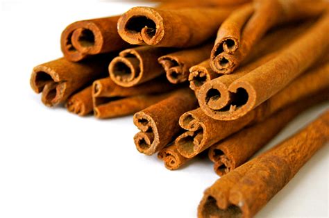 Cinnamon Sticks · Free Stock Photo