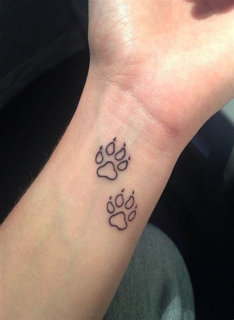 Wolf Paw Print Tattoo Ideas - Draw-re