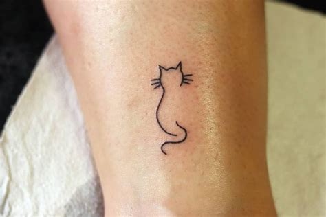 61 Amazing Simple Cat Tattoo Ideas [2023 Inspiration Guide] | Cat ...